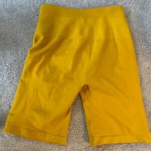 Alphalete Amplify Biker Shorts